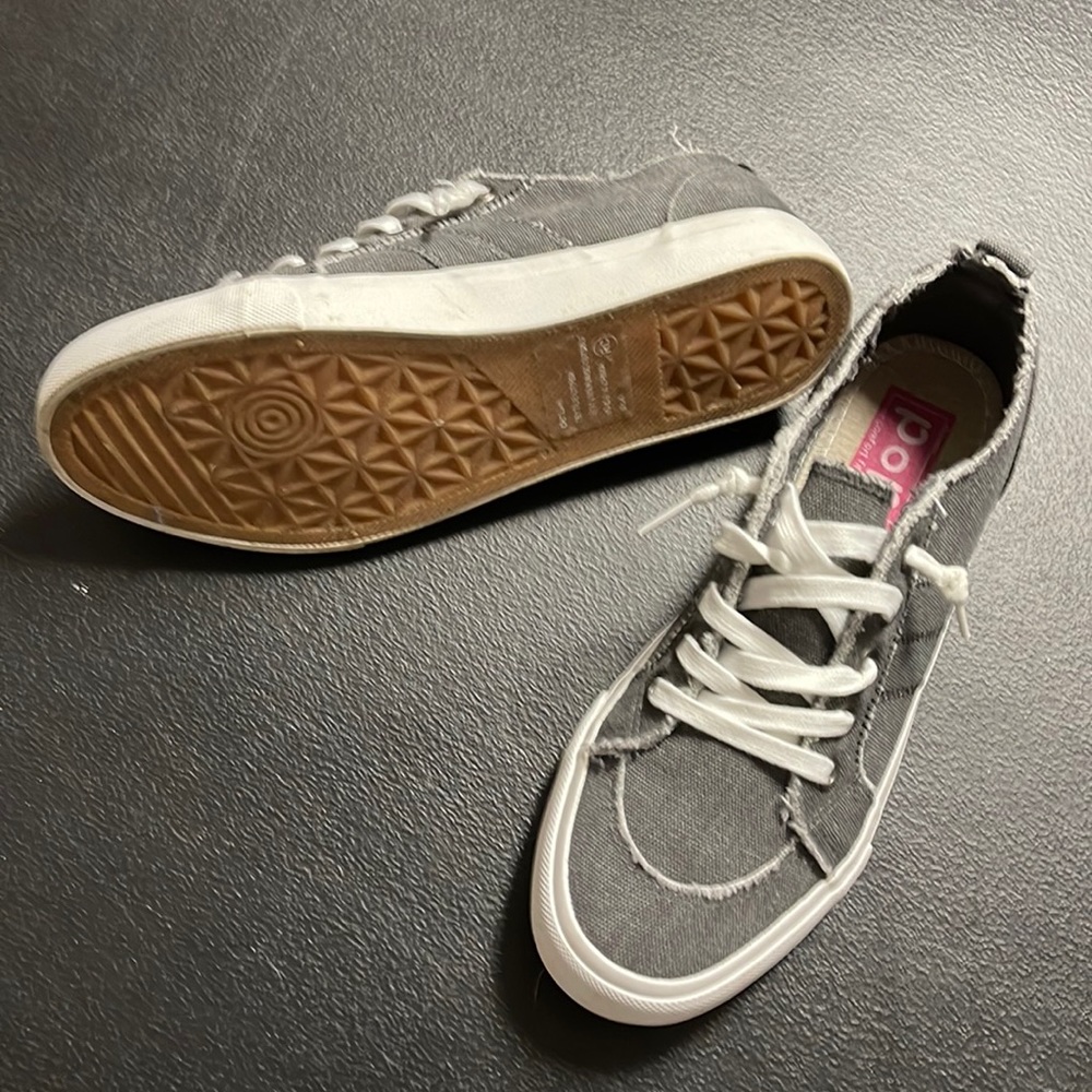 POP Declan Black Stone Wash Size 8.5 M NWOT Tennis Shoe